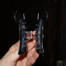 Load image into Gallery viewer, Claw Hair Clips
